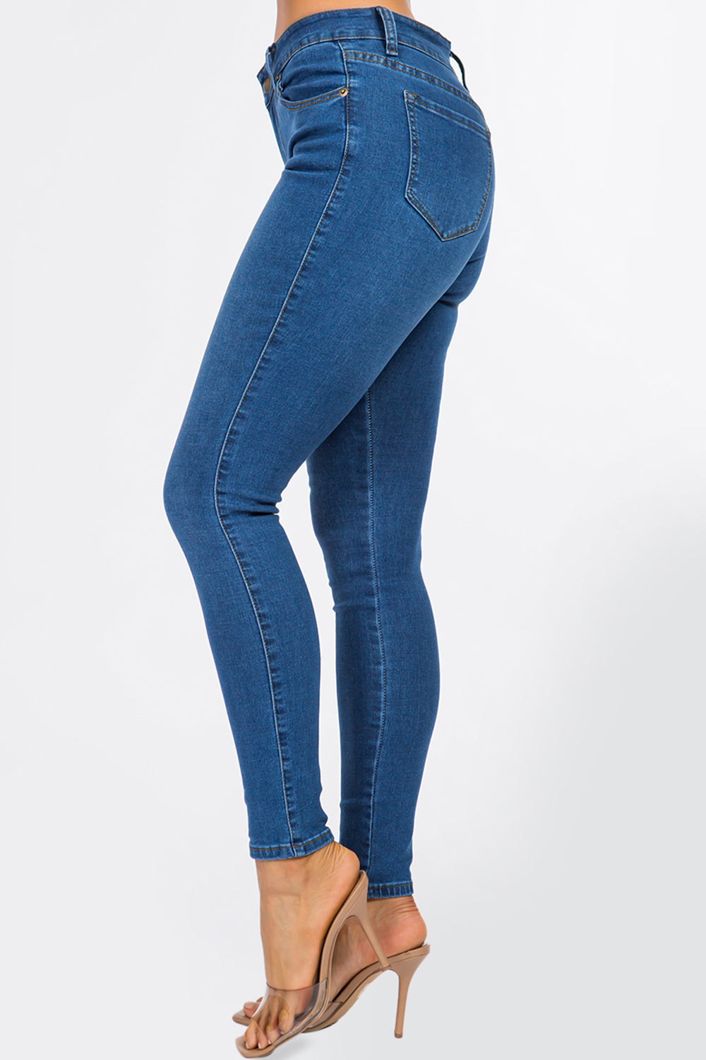 Classic Mid Rise Skinny Jean Extreme Stretch Medium WR3702