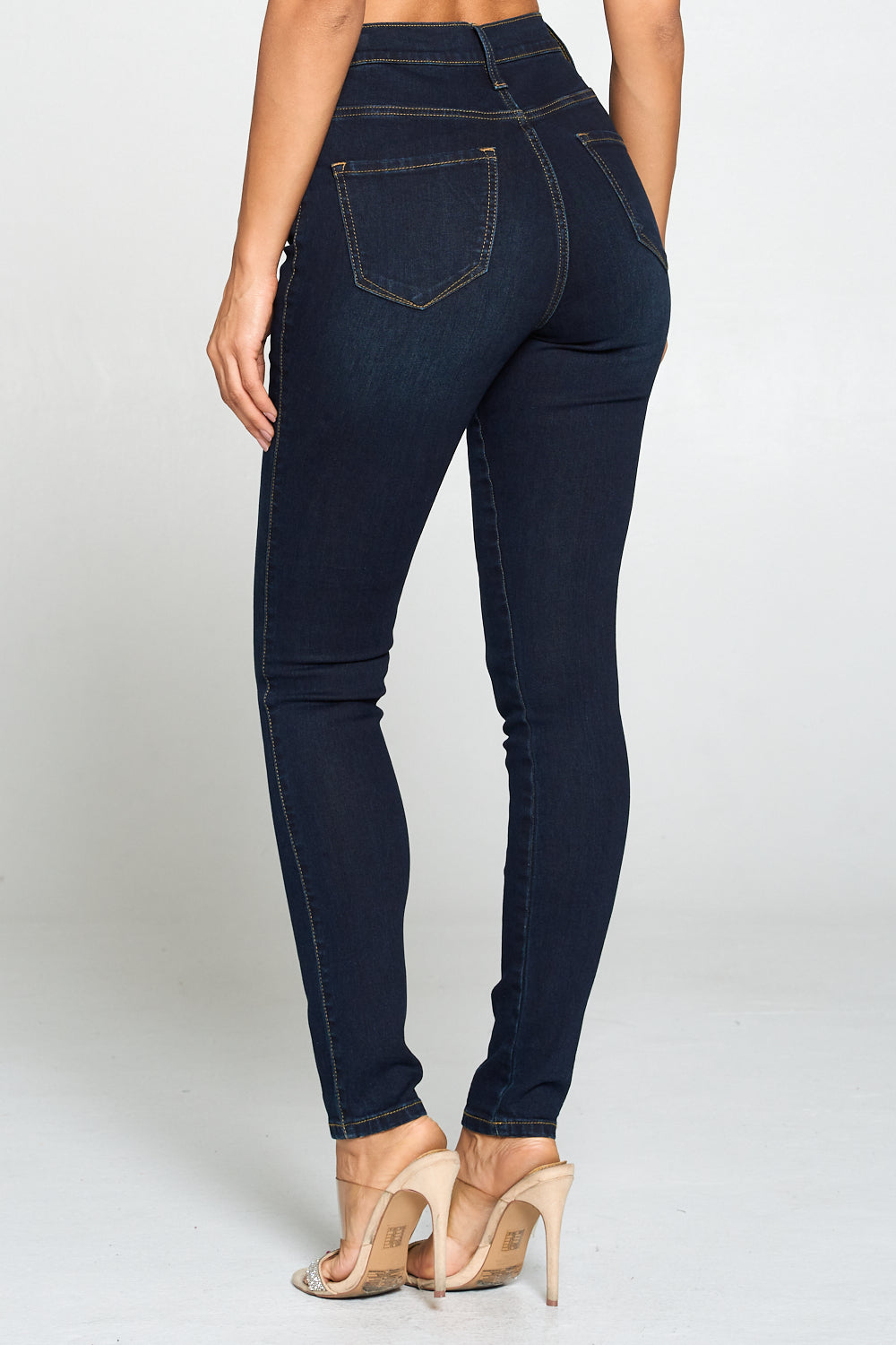 WH3701 Dark