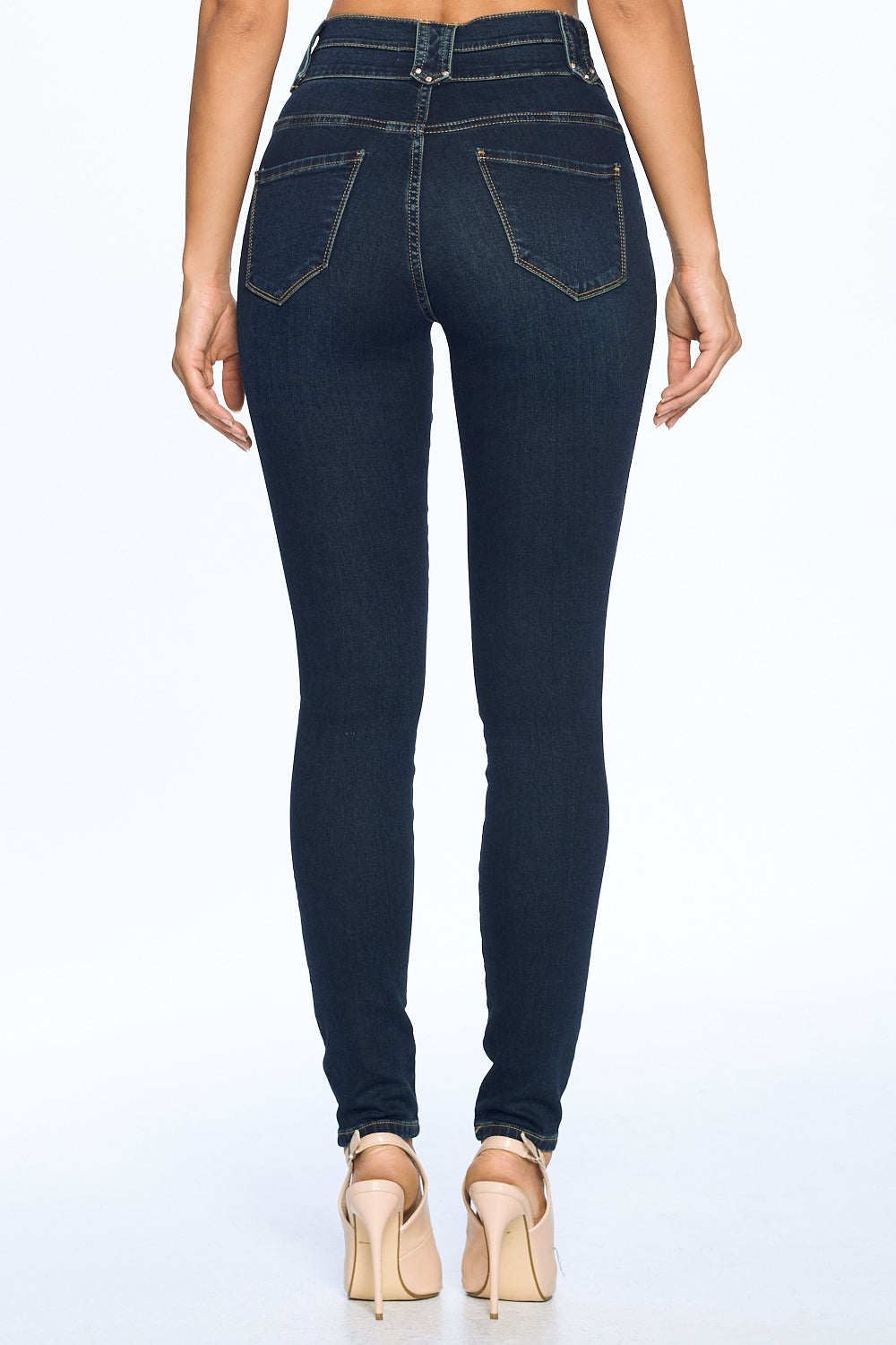 WH3704 Dark