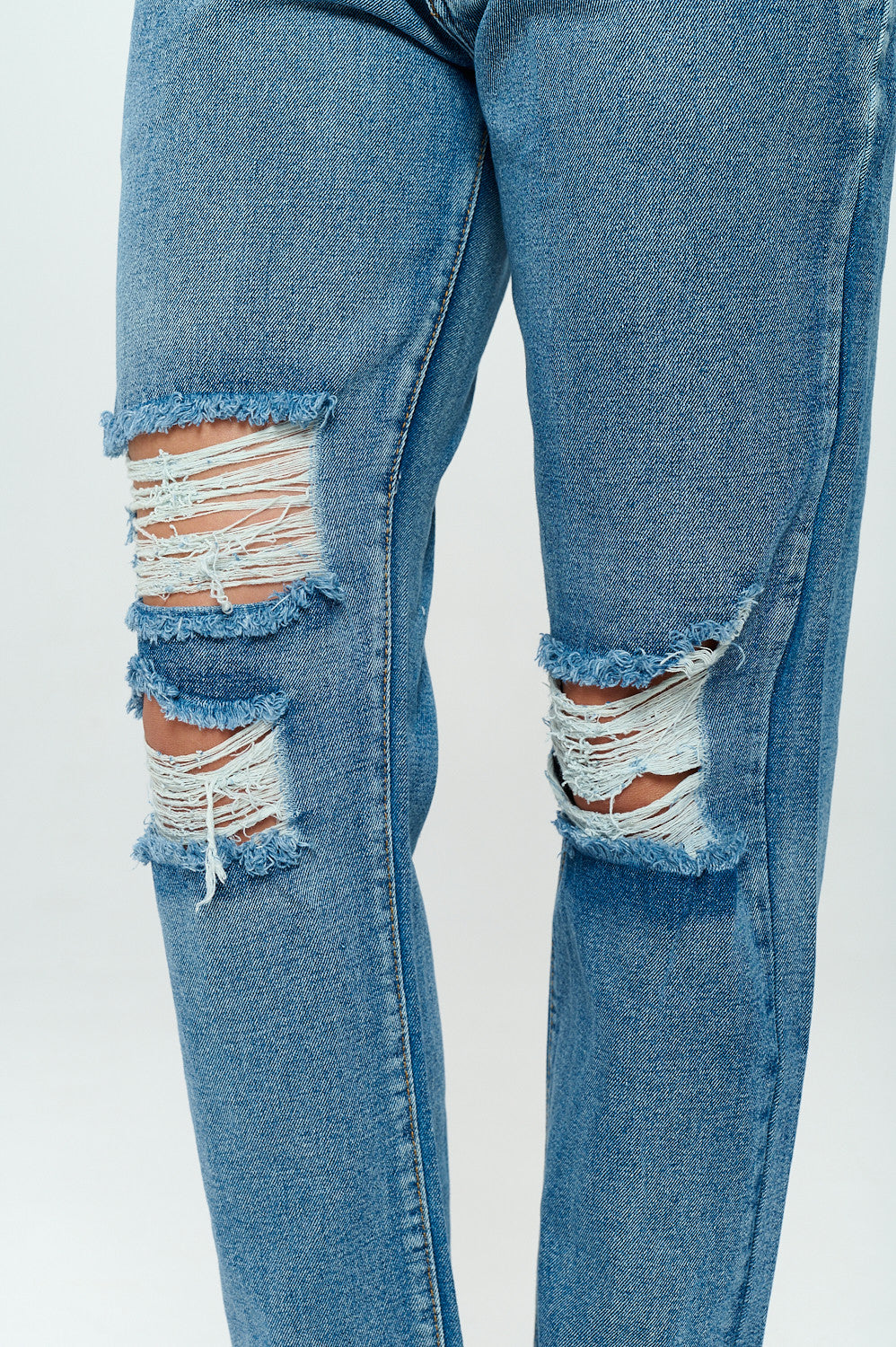 Fringed 90's High Rise Mom Jean With Double Waistband Medium DH2107