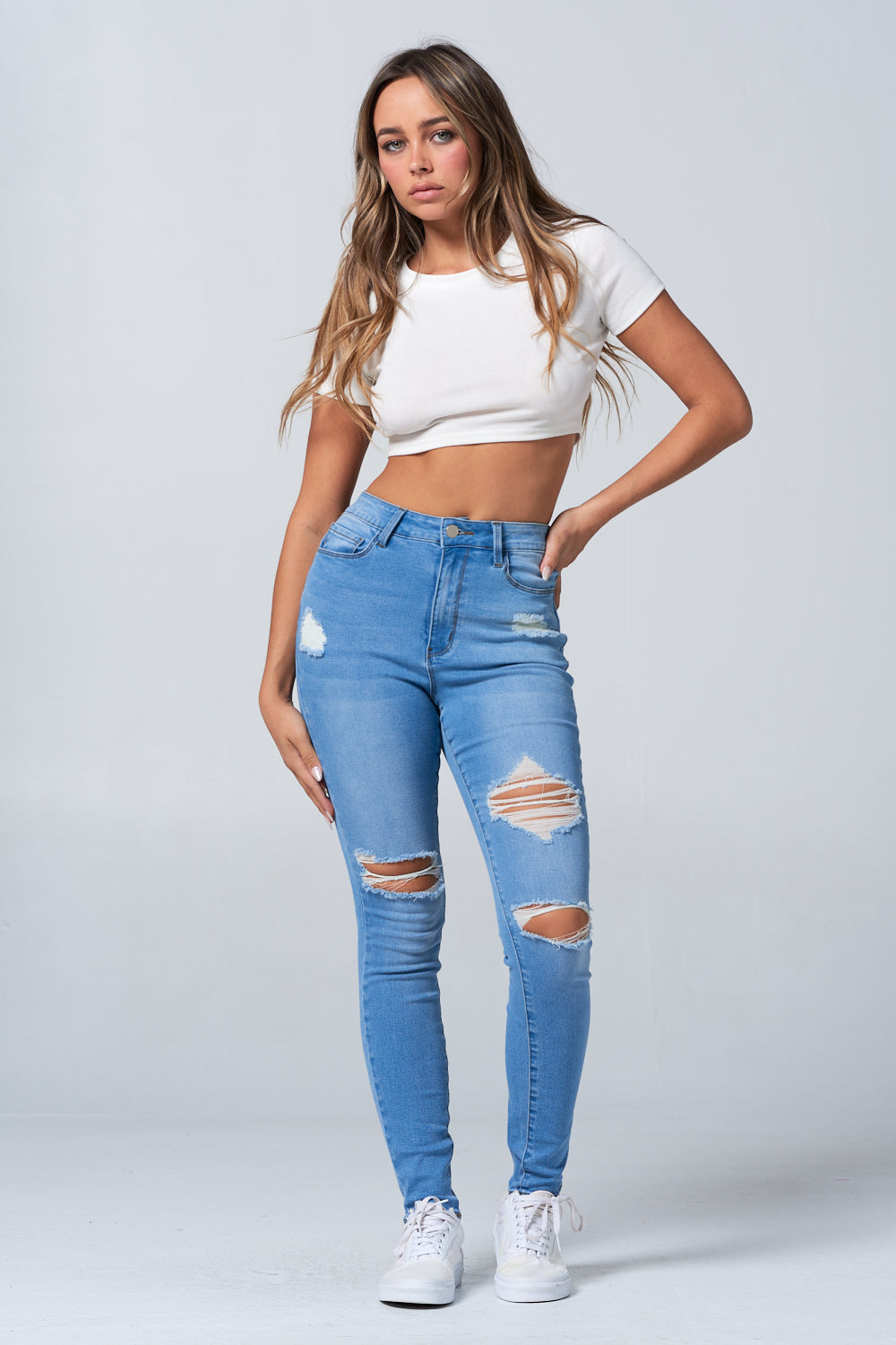NEW Ripped High Rise Skinny Jean Light Blue DH3709