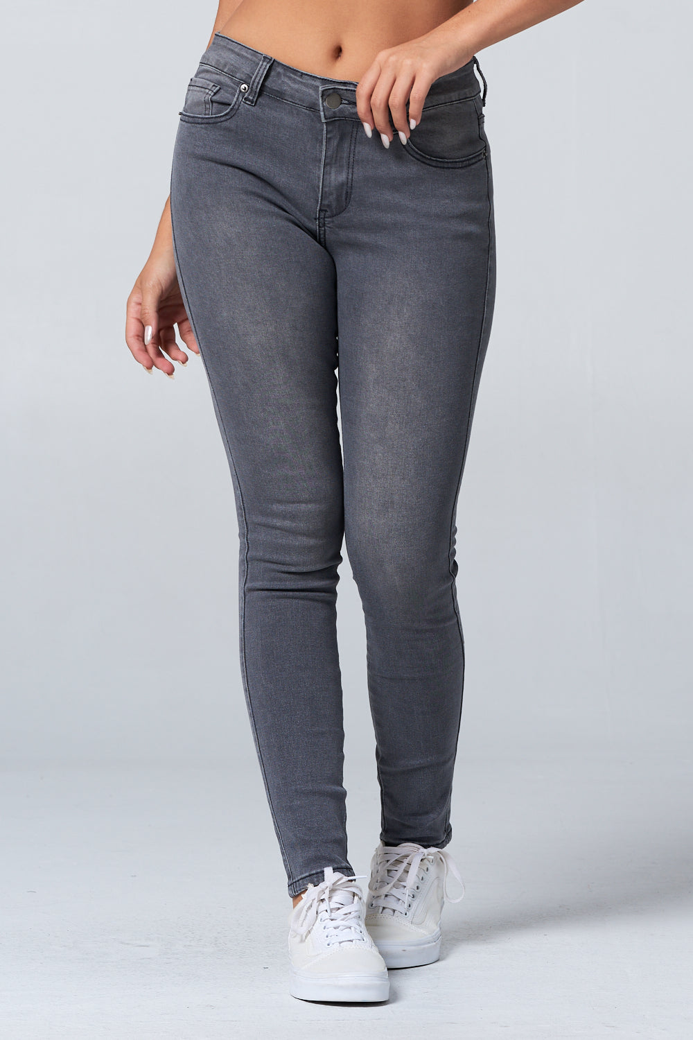 Classic Mid Rise Skinny Jean Extreme Stretch Black WR3702