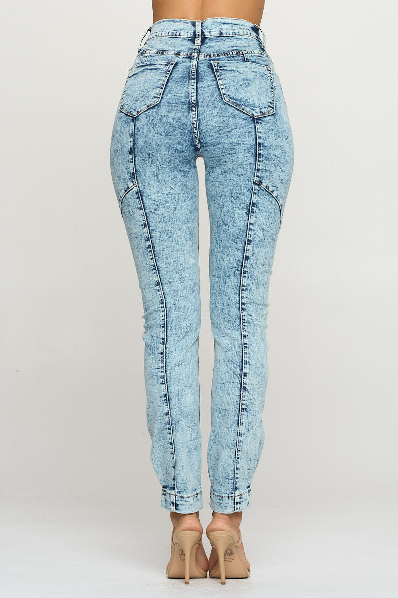 Light Lined Bottoms Up Jeans $12.65 Each