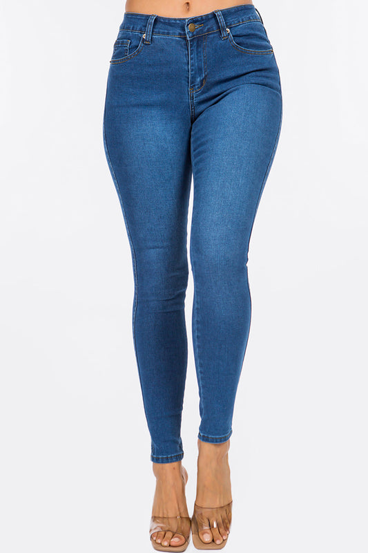 Classic Mid Rise Skinny Jean Extreme Stretch Medium WR3702