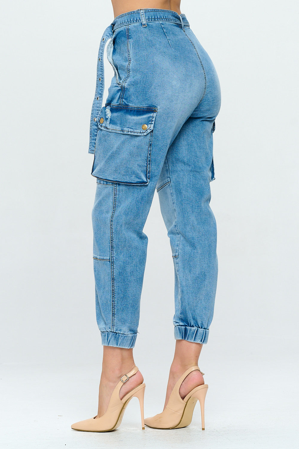 High Waisted Belted Cargo Jogger Jean Med DH2211